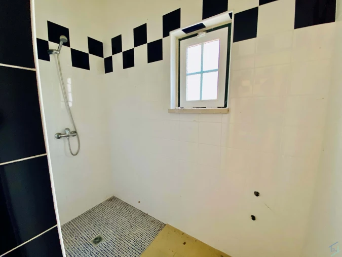 Negócio para Venda em Asseiceira Foto 13