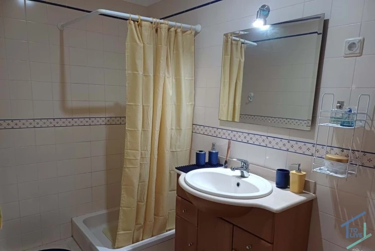 Apartamento T5 para Venda em São Pedro de Tomar Foto 31