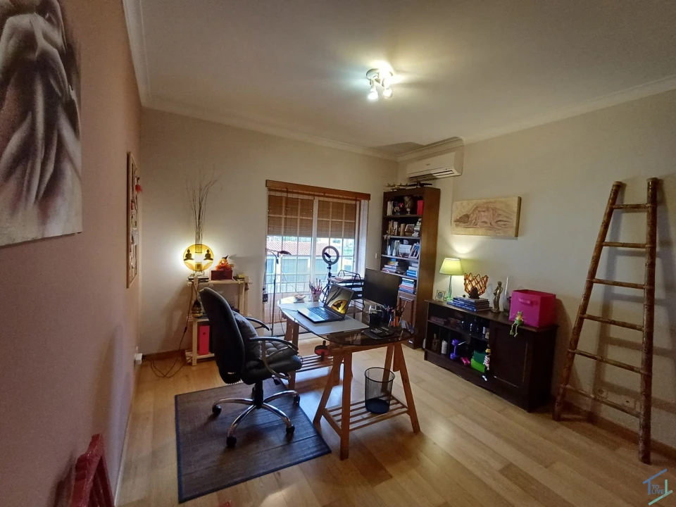 Apartamento T5 para Venda em São Pedro de Tomar Foto 21