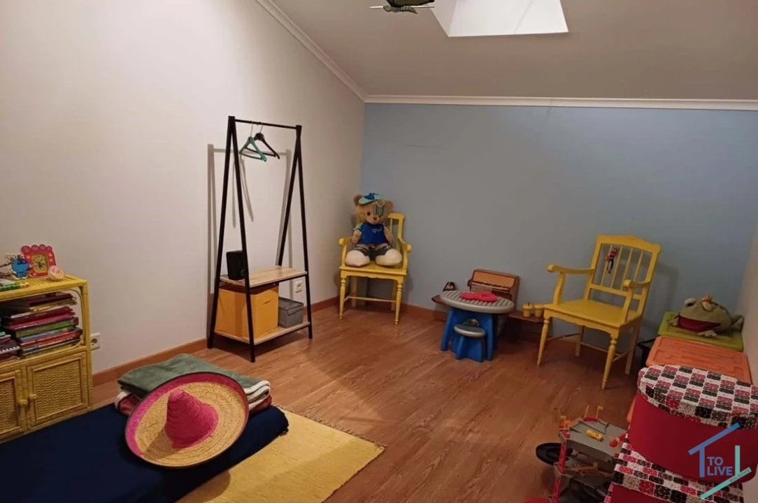 Apartamento T5 para Venda em São Pedro de Tomar Foto 30