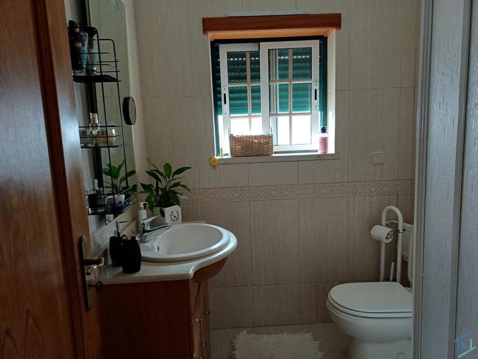 Apartamento T5 para Venda em São Pedro de Tomar Foto 16