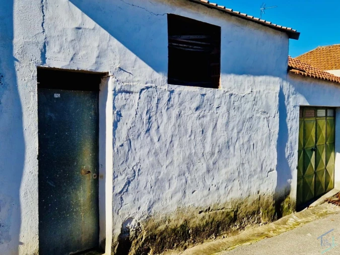 Moradia para Venda em Amiais de Baixo Foto 2