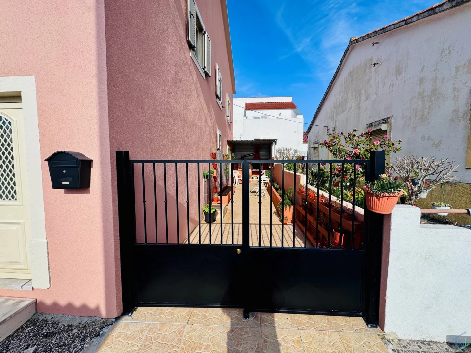 Moradia T4 para Venda em Asseiceira Foto 28