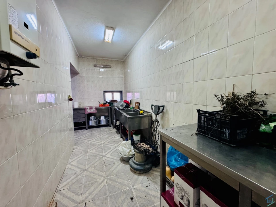 Negócio para Venda em Riachos Foto 11