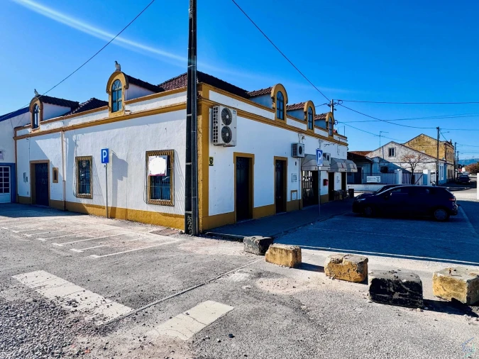 Negócio para Venda em Riachos Foto 4