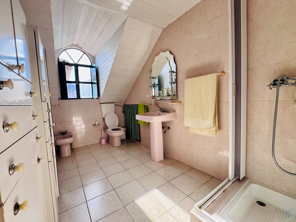 Negócio para Venda em Riachos Foto 27