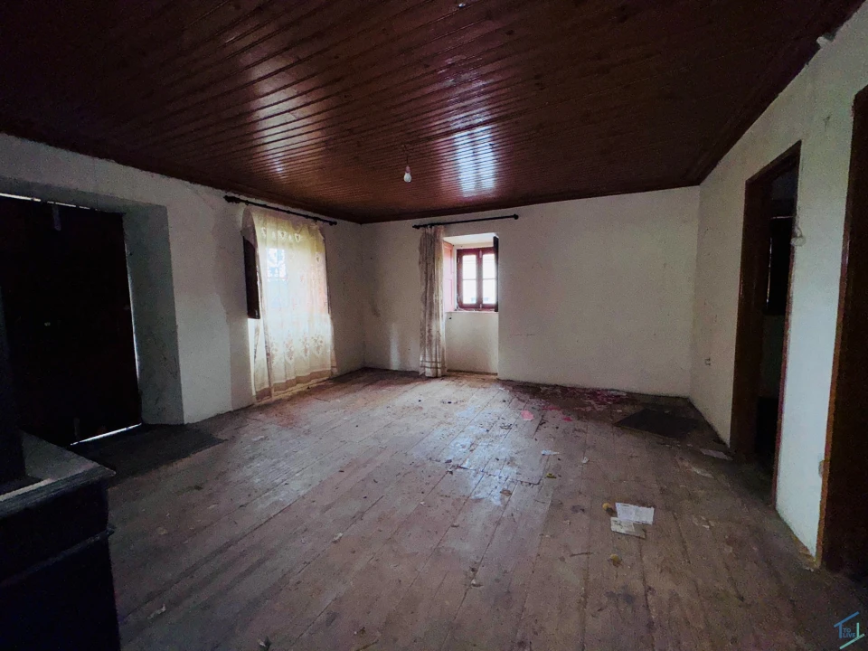 Moradia T5 para Venda em Areias e Pias Foto 16