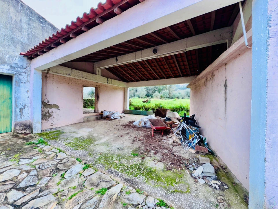 Moradia T5 para Venda em Areias e Pias Foto 8