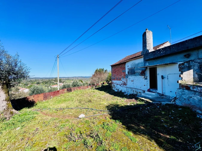 Moradia T2 para Venda em Areias e Pias Foto 19