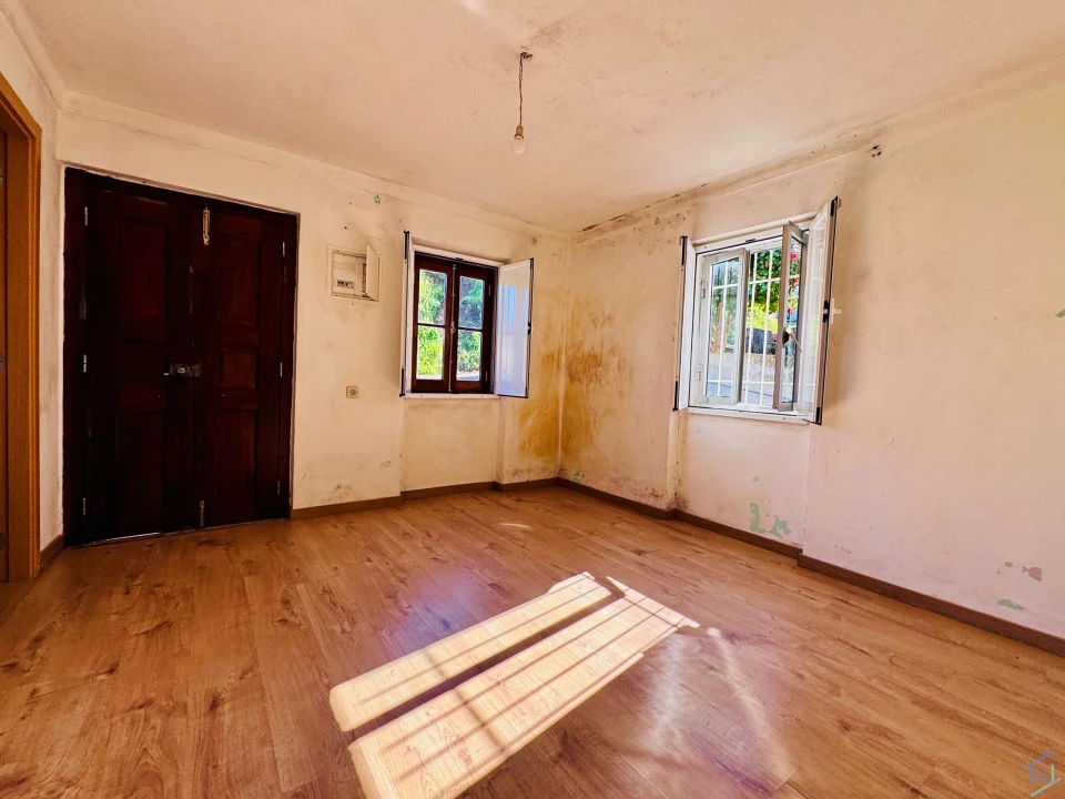 Moradia T2 para Venda em Areias e Pias Foto 8