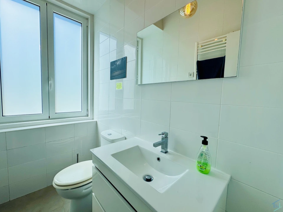 Moradia T5 para Venda em Nossa Senhora do Pranto Foto 24