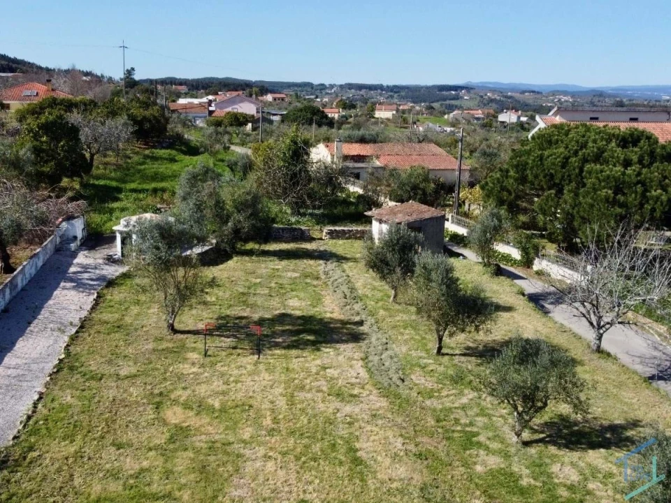 Moradia T5 para Venda em Nossa Senhora do Pranto Foto 39