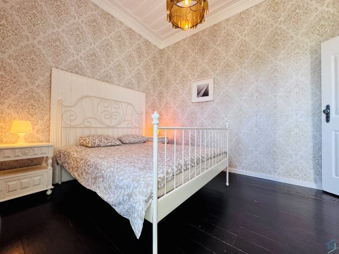 Moradia T5 para Venda em Nossa Senhora do Pranto Foto 11