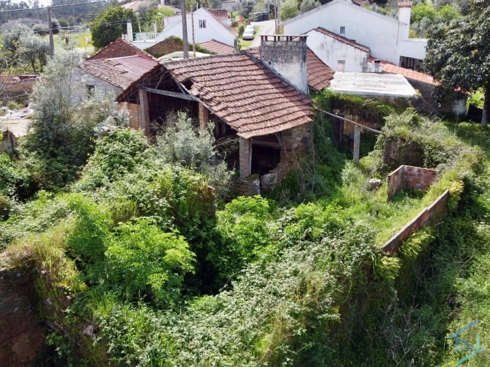 Moradia T3 para Venda em Olalhas Foto 27