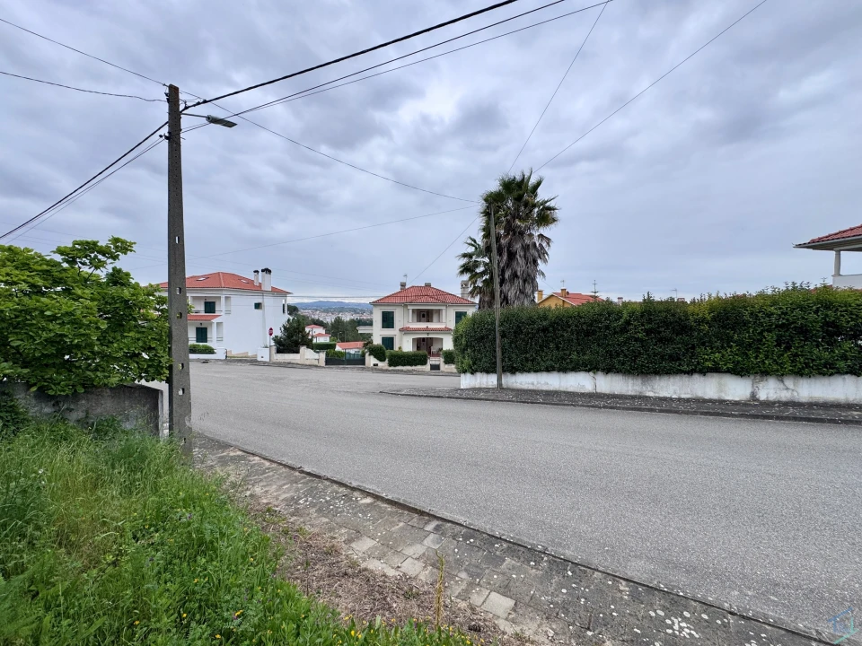 Terreno para Venda em São Pedro de Tomar Foto 10