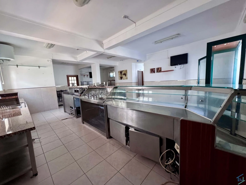 Negócio para Venda em Paialvo Foto 6