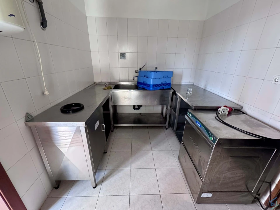 Negócio para Venda em Paialvo Foto 21