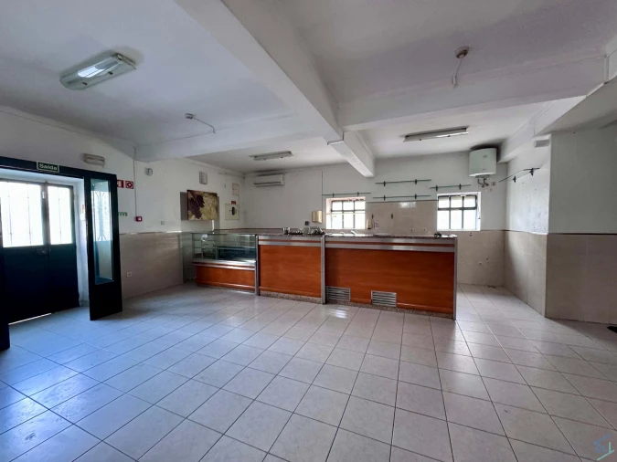 Negócio para Venda em Paialvo Foto 4