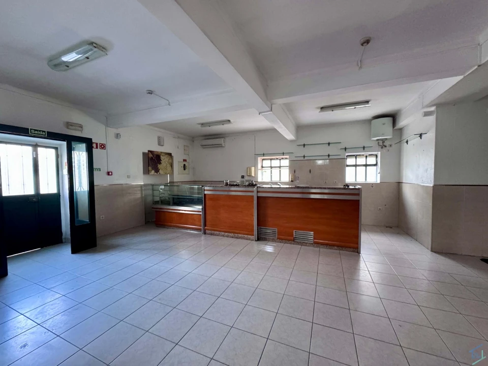 Negócio para Venda em Paialvo Foto 4