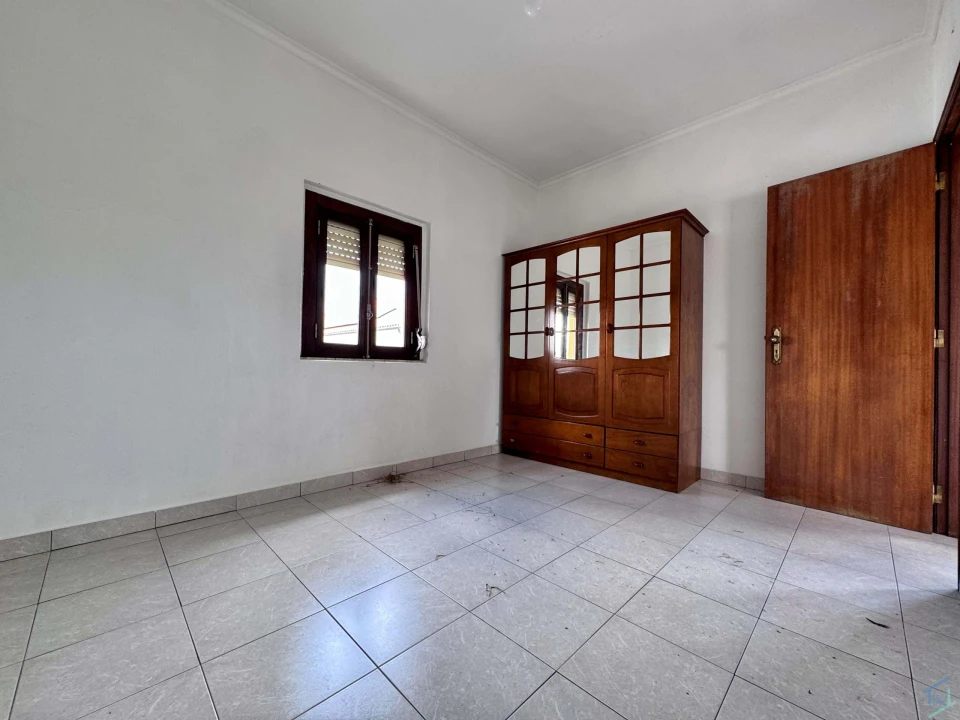 Negócio para Venda em Paialvo Foto 33