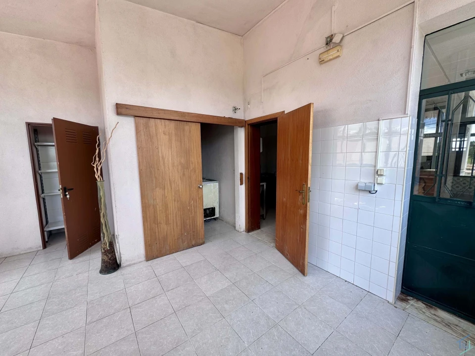 Negócio para Venda em Paialvo Foto 24