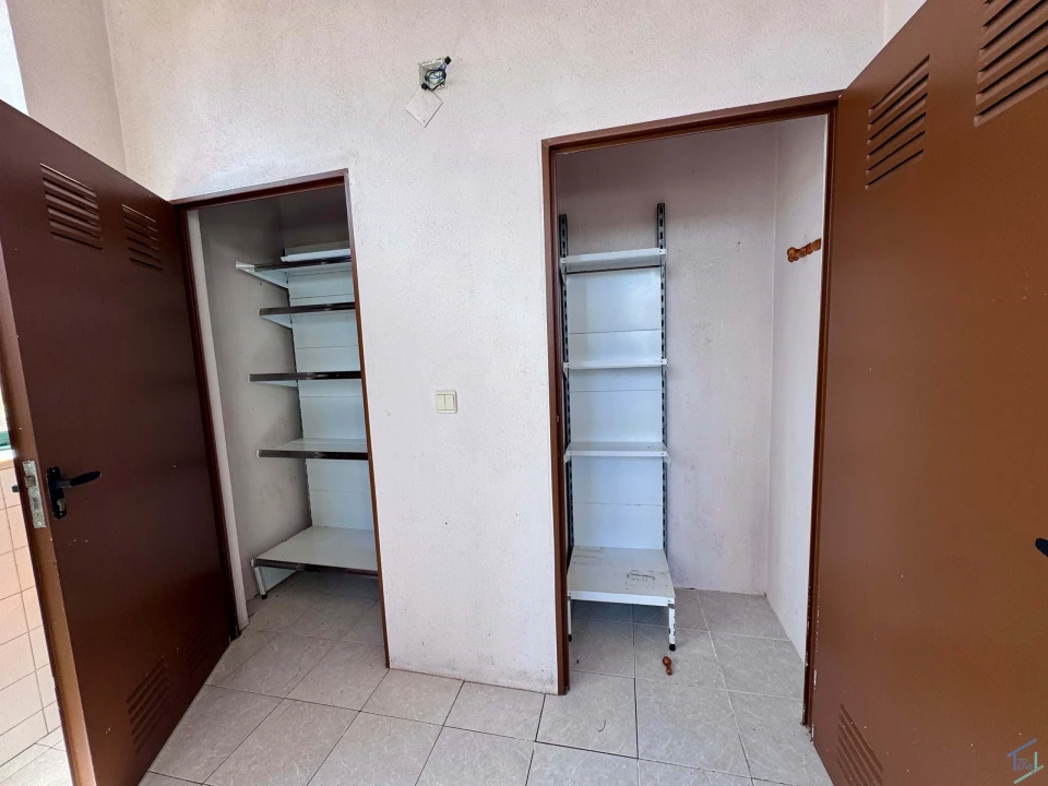 Negócio para Venda em Paialvo Foto 25