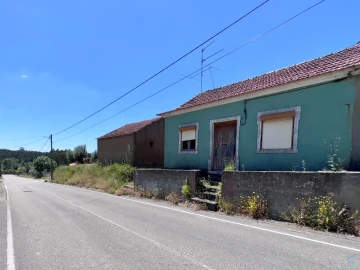Moradia T2 para Venda em São Pedro de Tomar