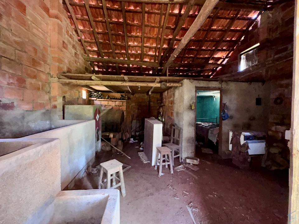 Moradia T2 para Venda em São Pedro de Tomar Foto 26