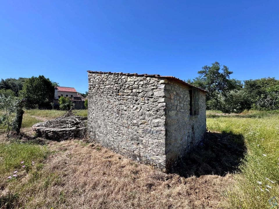Terreno para Venda em Areias e Pias Foto 60