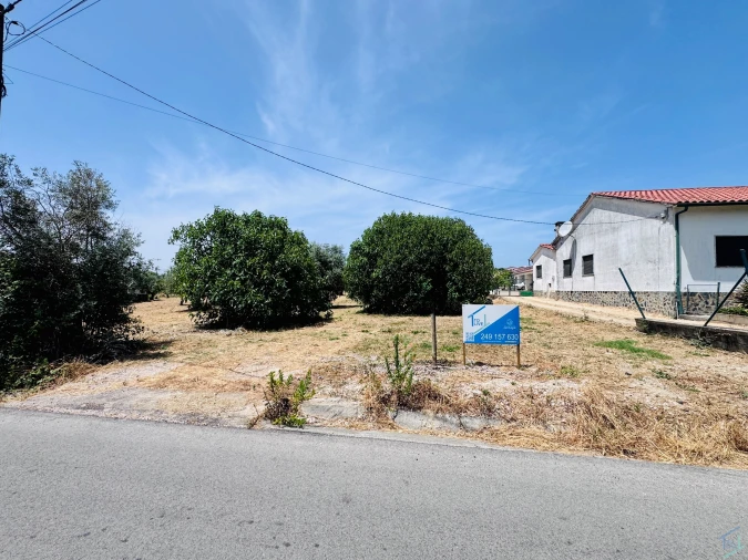 Terreno para Venda em São Pedro de Tomar Foto 11