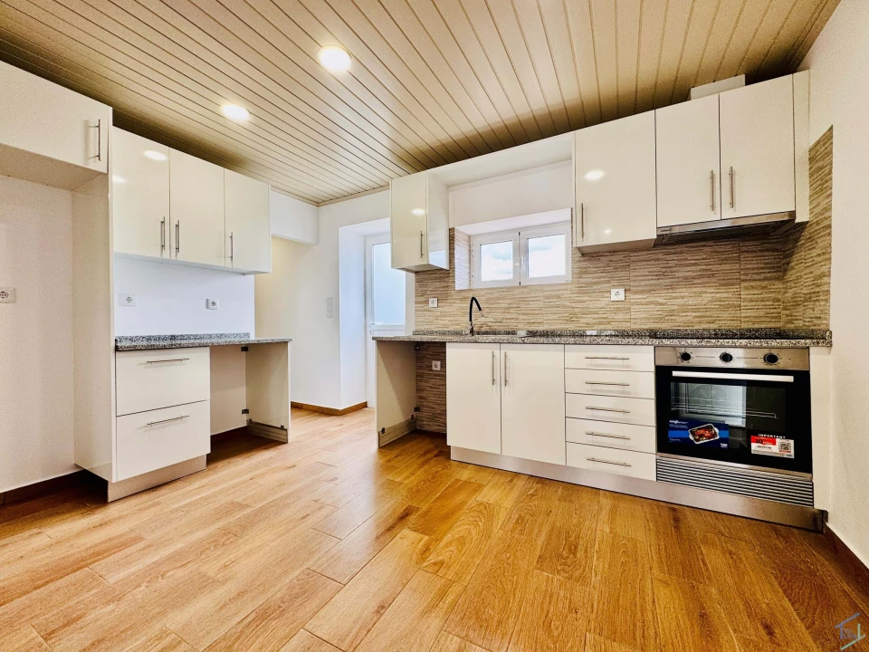 Moradia T2 para Venda em Sabacheira Foto 5