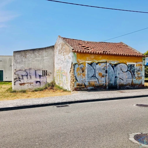 Moradia T2 para Venda em Nossa Sra de Fatima