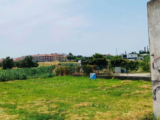 Moradia T2 para Venda em Nossa Sra de Fatima Foto 9