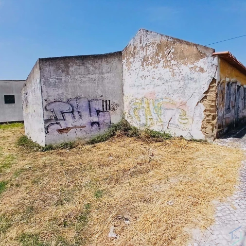 Moradia T2 para Venda em Nossa Sra de Fatima Foto 7