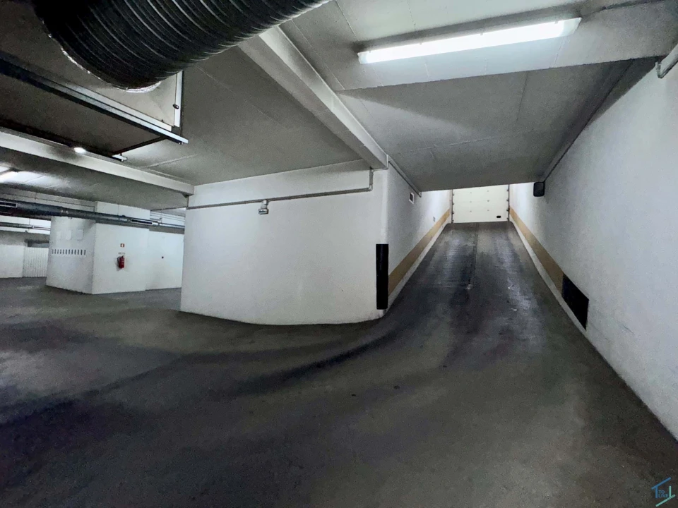 Garagem para Venda em São Pedro de Tomar Foto 6