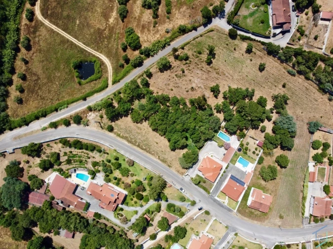 Terreno para Venda em Casais e Alviobeira Foto 32