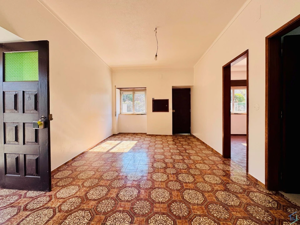 Moradia T3 para Venda em Chãos Foto 7