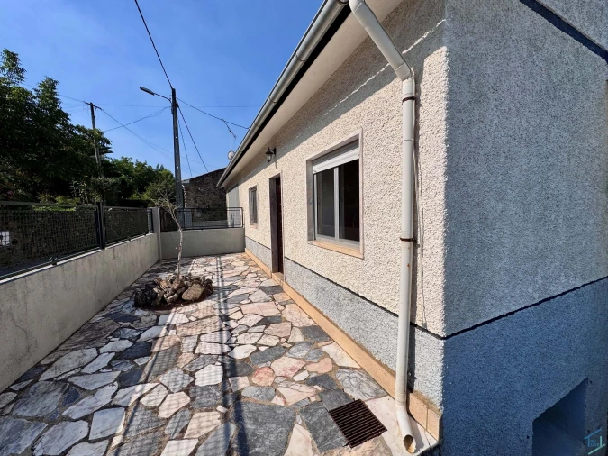 Moradia T3 para Venda em Chãos Foto 57