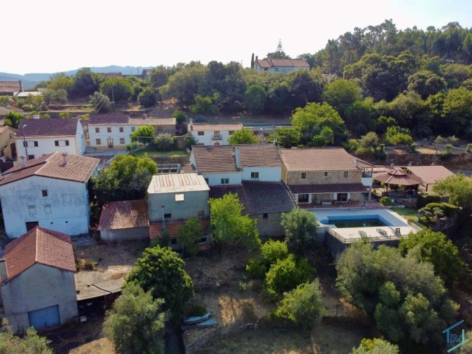 Moradia T3 para Venda em Chãos Foto 73