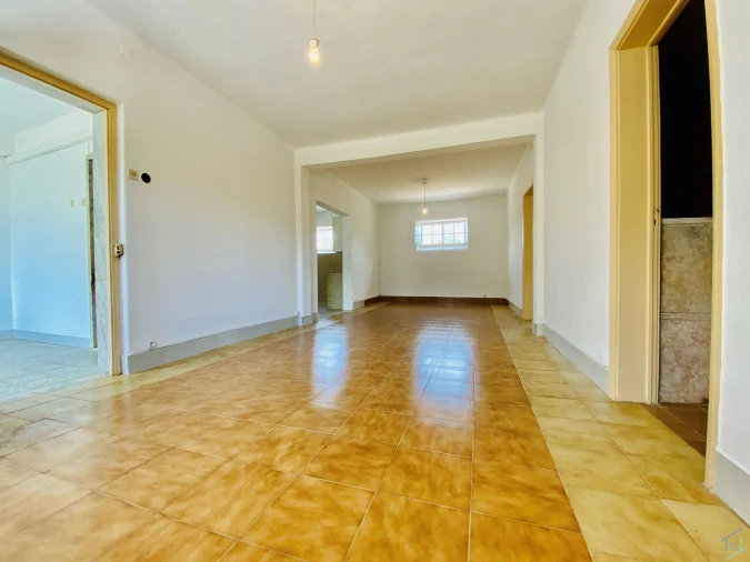 Moradia T7 para Venda em São Pedro de Tomar Foto 30