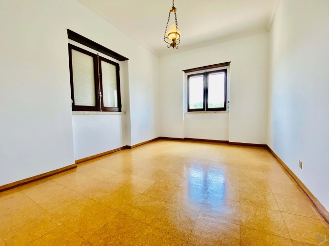 Moradia T7 para Venda em São Pedro de Tomar Foto 48