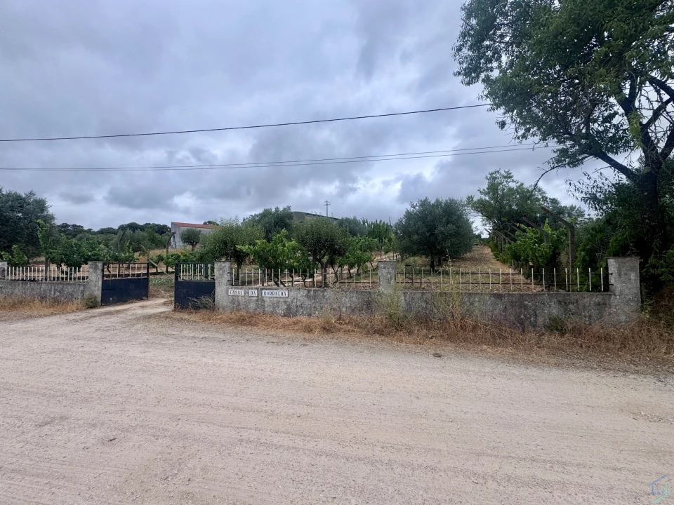 Terreno para Venda em Carregueiros Foto 21