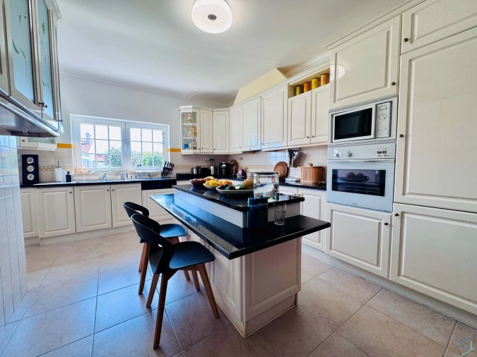 Moradia T4 para Venda em São Pedro de Tomar Foto 14