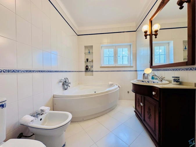 Moradia T4 para Venda em São Pedro de Tomar Foto 19