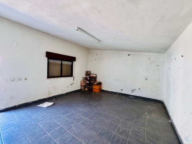 Moradia T4 para Venda em São Pedro de Tomar Foto 38