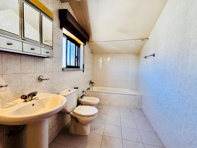 Moradia T4 para Venda em São Pedro de Tomar Foto 19