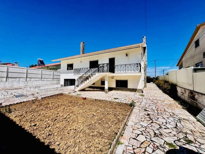 Moradia T4 para Venda em São Pedro de Tomar Foto 32