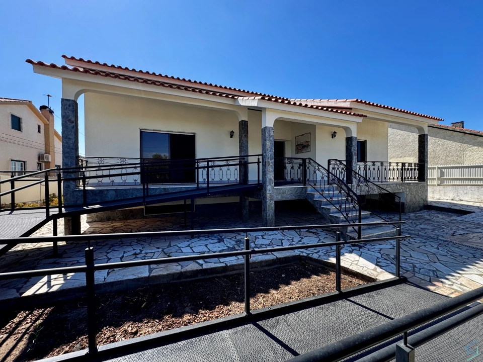 Moradia T4 para Venda em São Pedro de Tomar Foto 43