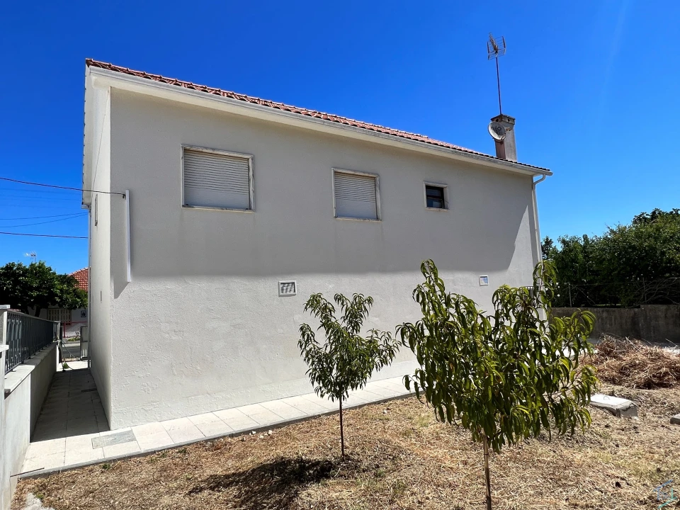 Moradia T3 para Venda em São Pedro de Tomar Foto 22
