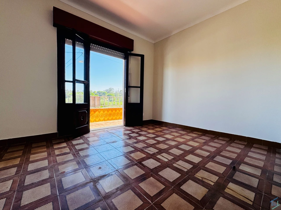 Moradia T3 para Venda em São Pedro de Tomar Foto 4